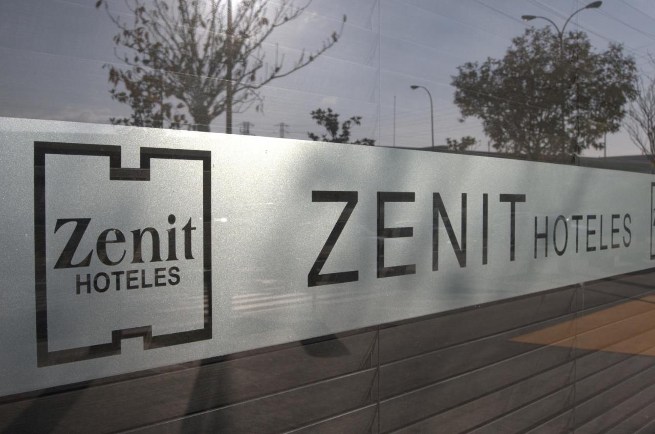 Hotel Zenit Pamplona Cordovilla Eksteriør bilde